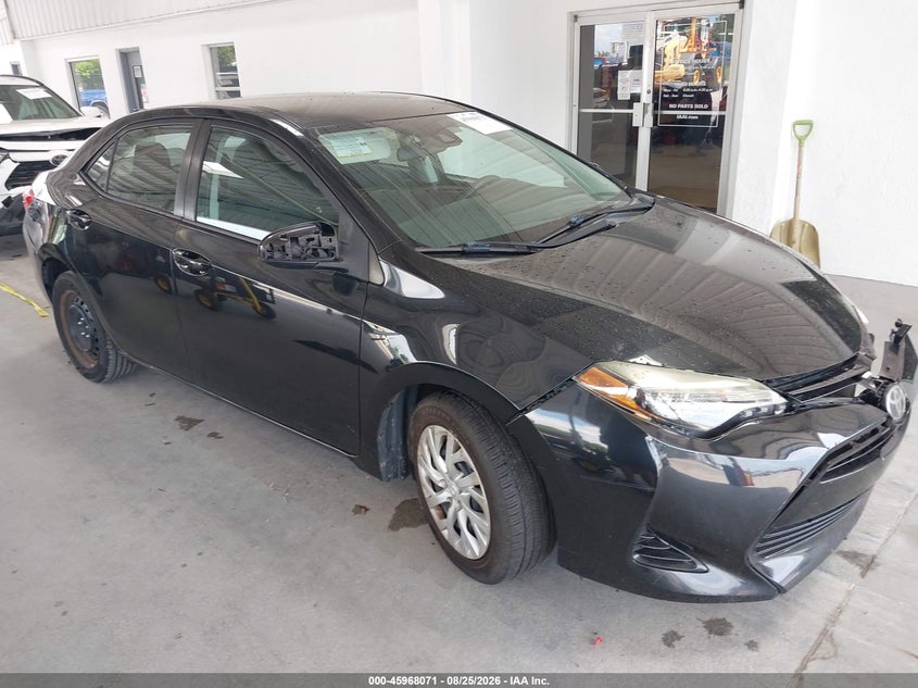 2017 TOYOTA COROLLA auction photo 1