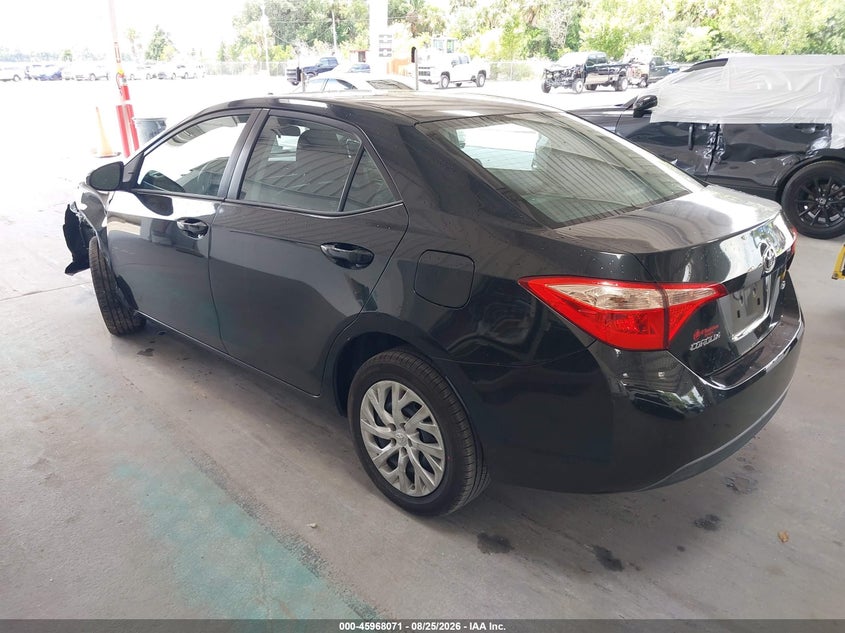 2017 TOYOTA COROLLA auction photo 3