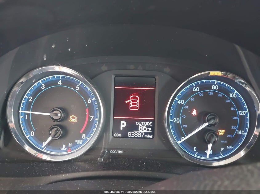 2017 TOYOTA COROLLA auction photo 7