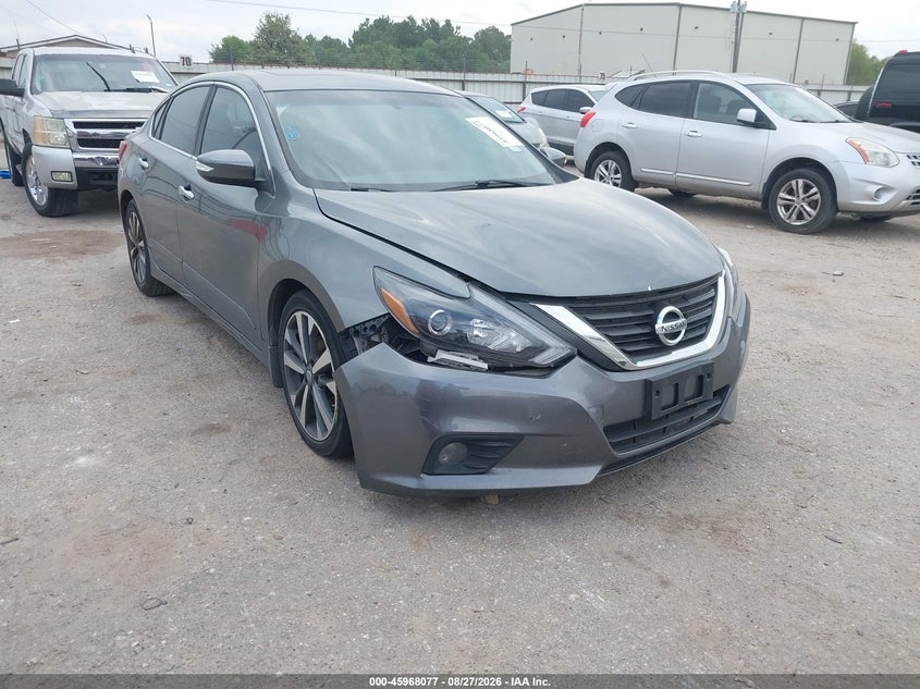 2017 NISSAN ALTIMA auction photo 1