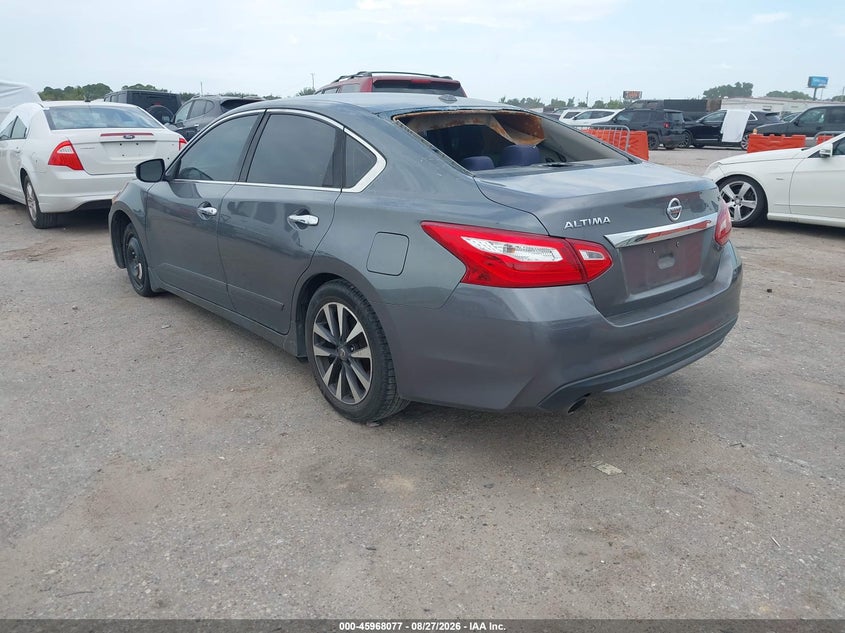 2017 NISSAN ALTIMA auction photo 3