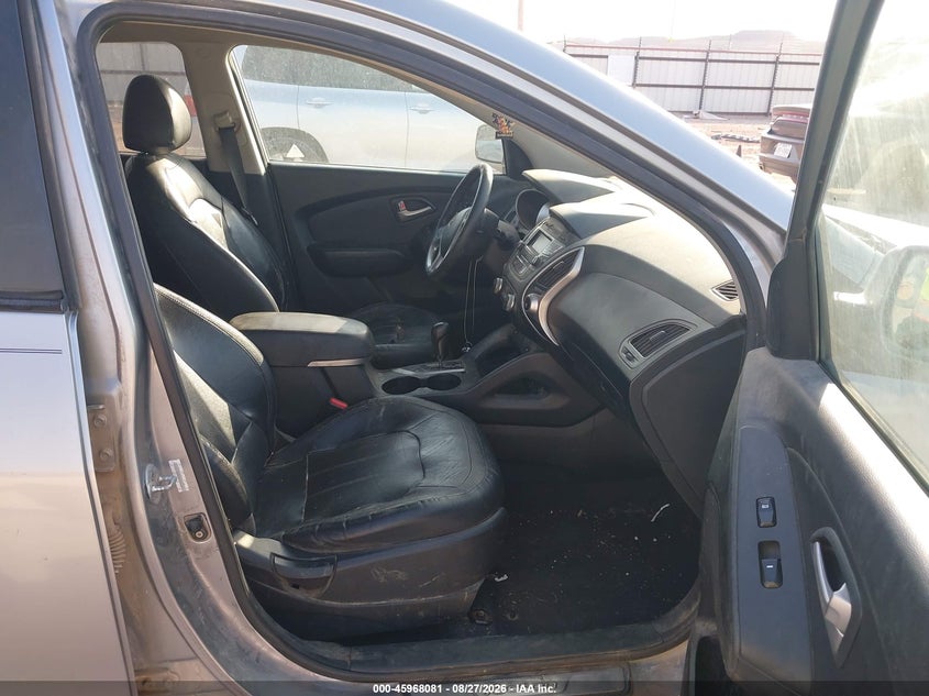 2013 HYUNDAI TUCSON auction photo 5
