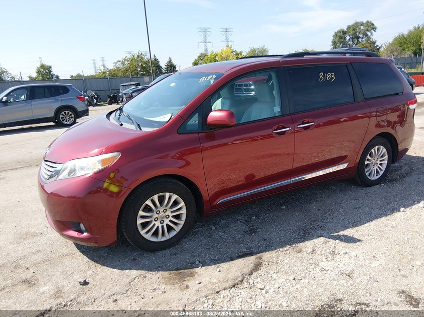 2012 Toyota Sienna, Обычный износ, IAAI, VIN 5TDYK3DC7CS189864 — фото 2