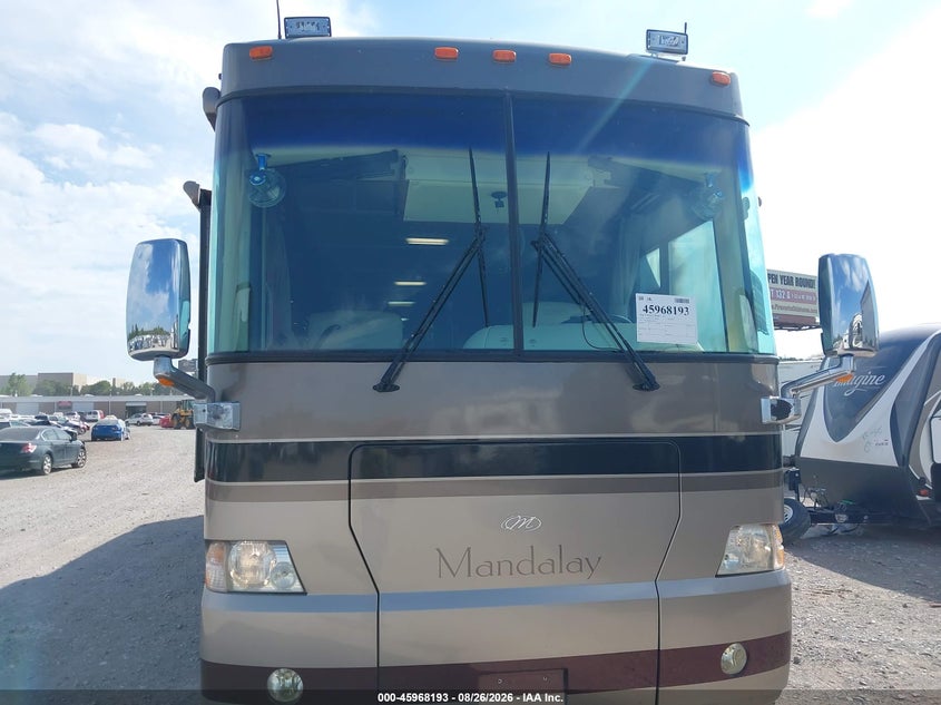 2004 FREIGHTLINER CHASSIS auction photo 6