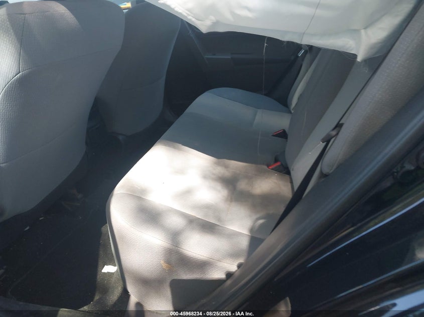 2014 TOYOTA COROLLA auction photo 8