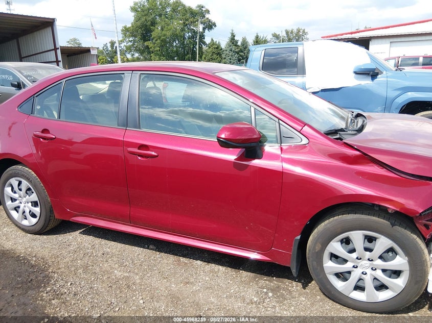 TOYOTA COROLLA - zdjęcie 13