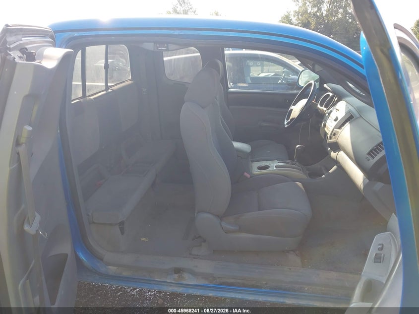 2006 TOYOTA TACOMA auction photo 8