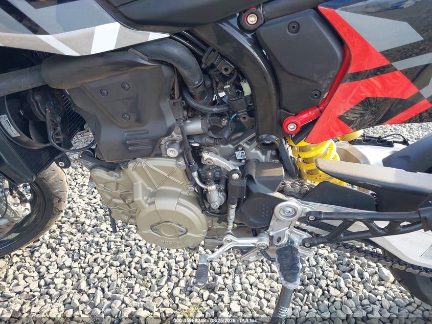 DUCATI HYPERMOTARD 2026