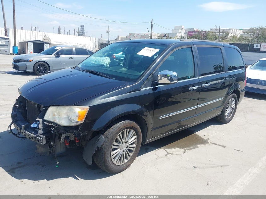 2013 Chrysler Town & Country, Звичайний знос, IAAI, VIN 2C4RC1CG5DR767092 — фото 2