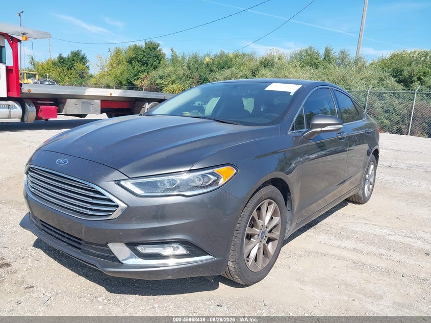 2017 Ford Fusion, Удар сзади, IAAI, VIN 3FA6P0HD1HR405752 — фото 2
