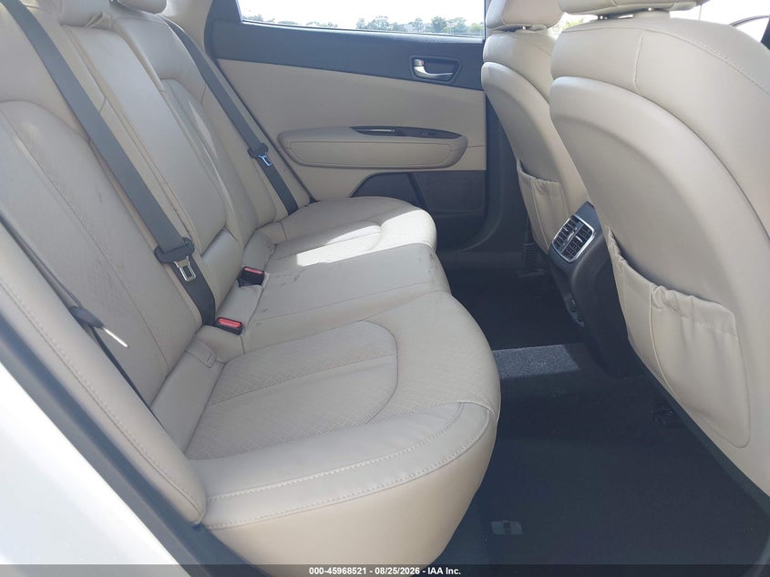 2017 KIA OPTIMA SEDAN 2.4L I-4 DI, DOHC, VVT, REGULAR , 185HP