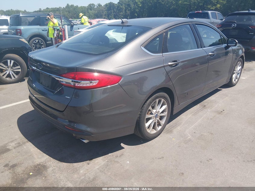 2017 FORD FUSION auction photo 4