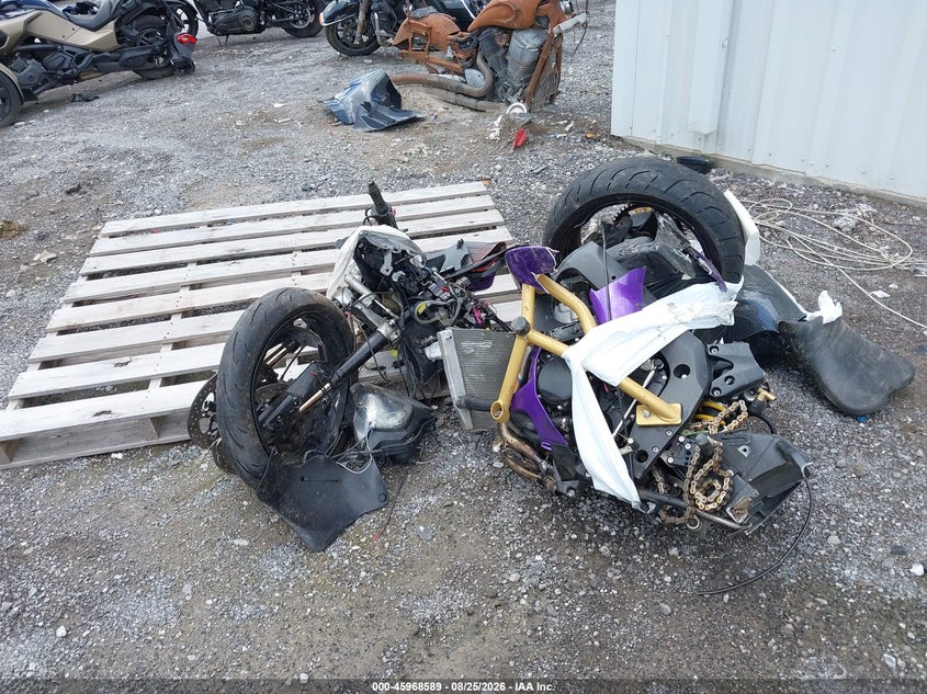 2006 SUZUKI GSX-R750 auction photo 2