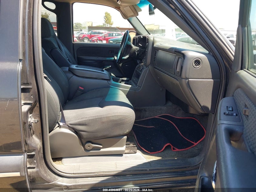 2003 CHEVROLET AVALANCHE 1500 — zdjęcie 5