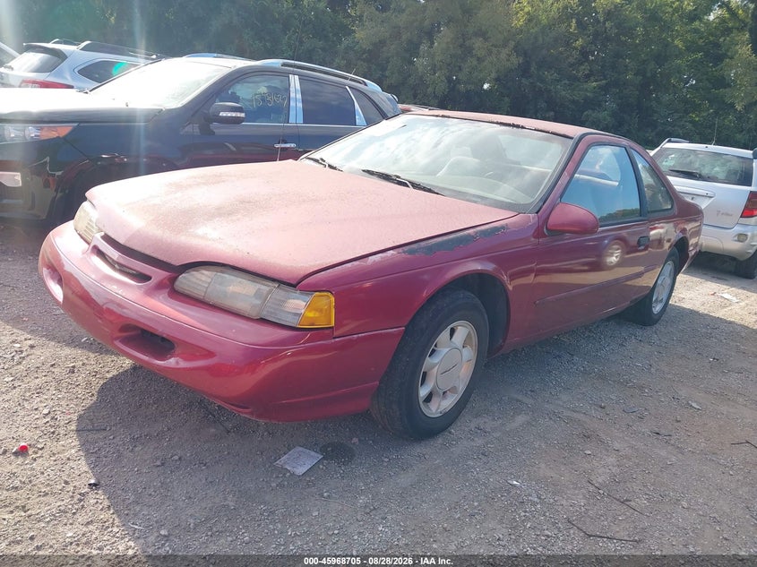 1994 Ford Thunderbird, Normal Wear & Tear, IAAI, VIN 1FALP62W7RH107810 — photo 2