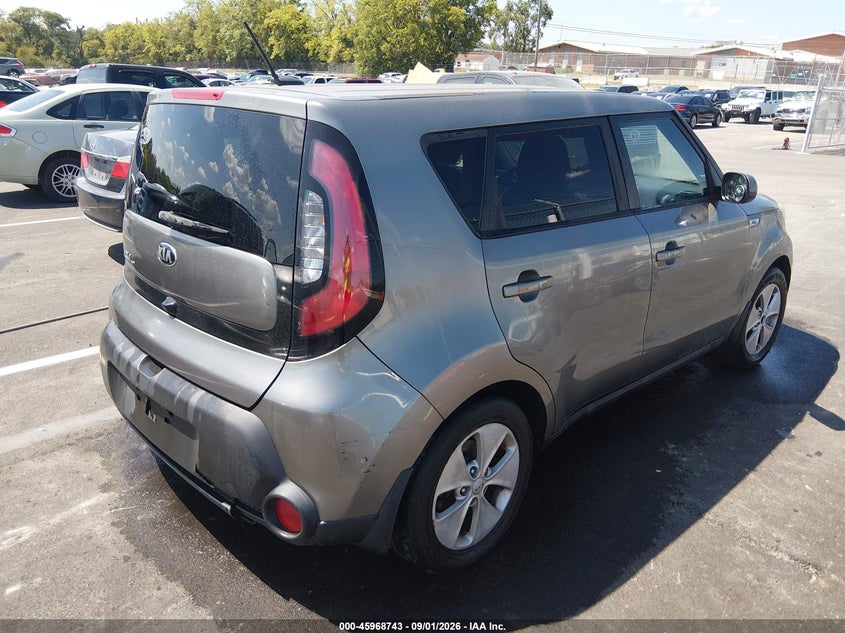 2016 KIA SOUL auction photo 4