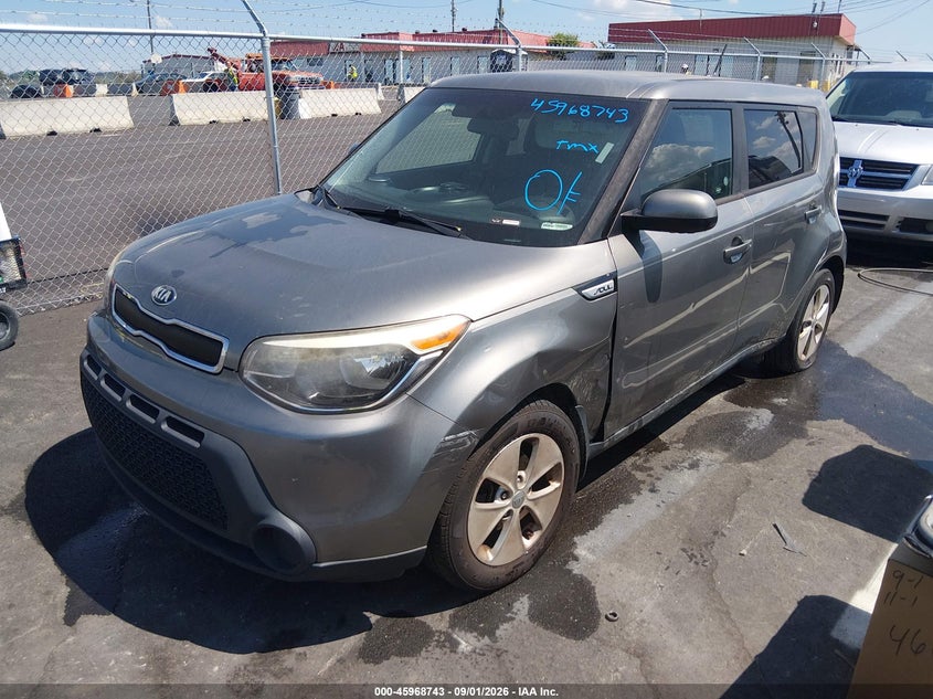 2016 KIA SOUL auction photo 6