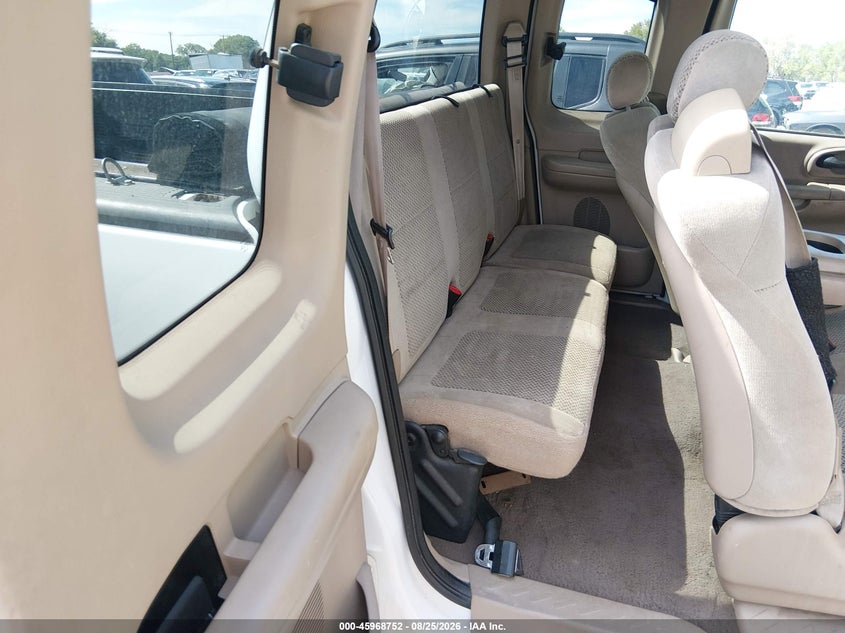 2001 FORD F-150 auction photo 8