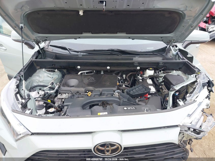 TOYOTA RAV4 - zdjęcie 10