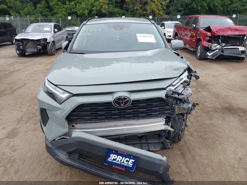 TOYOTA RAV4 - zdjęcie 12