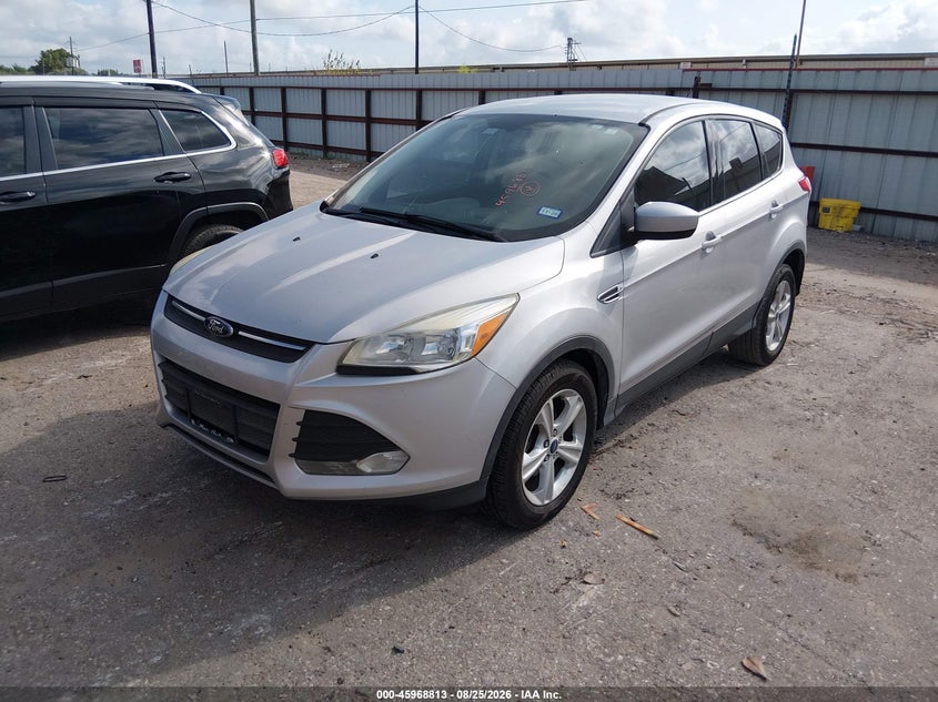2015 FORD ESCAPE auction photo 2