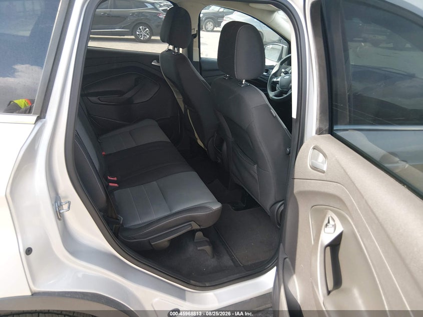 2015 FORD ESCAPE auction photo 8