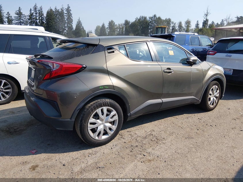 2021 TOYOTA C-HR — zdjęcie 4