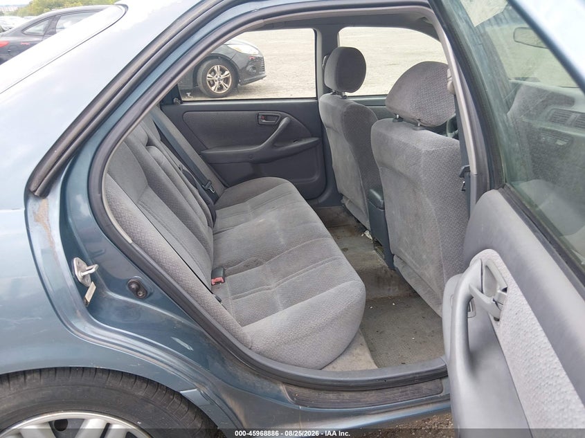 TOYOTA CAMRY 2000 VIN 4T1BG22K6YU969316