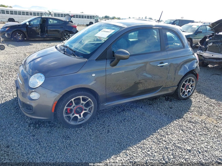 2013 Fiat 500, Left Side, IAAI, VIN 3C3CFFBR1DT580902 — photo 2