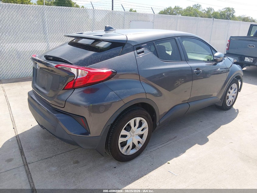 TOYOTA C-HR - zdjęcie 4