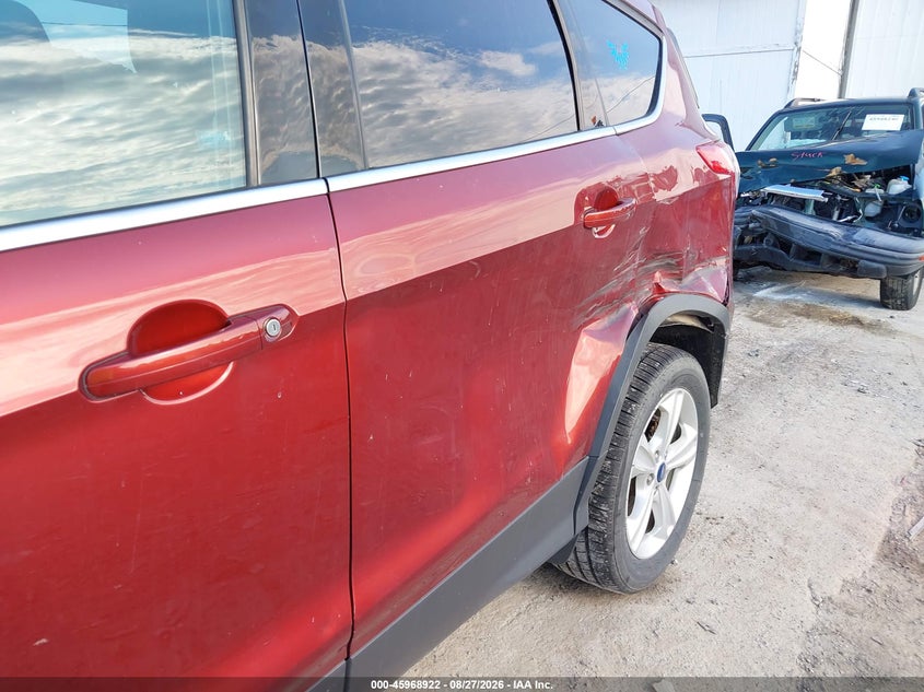 2015 FORD ESCAPE auction photo 6