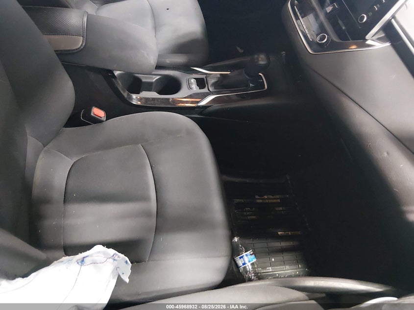 2020 TOYOTA COROLLA auction photo 5