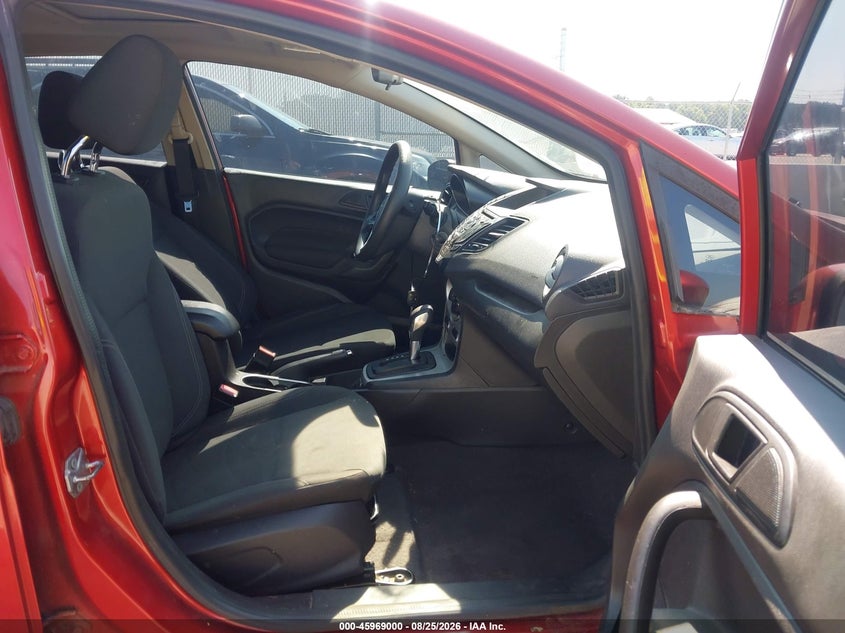 2019 FORD FIESTA auction photo 5