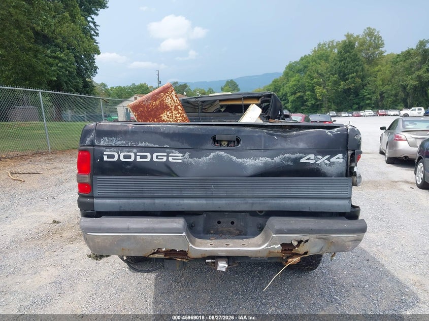 DODGE RAM 2500 1998 VIN 3B7KF26W7WM221373