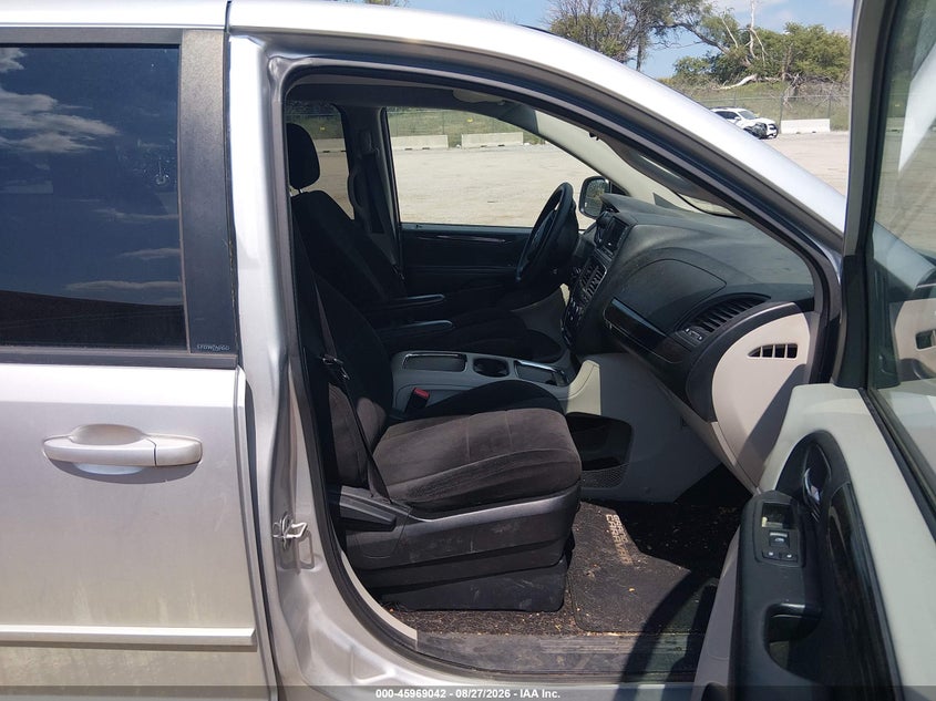 2012 DODGE GRAND CARAVAN auction photo 5