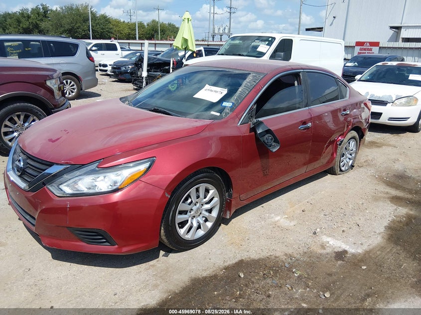 2016 Nissan Altima, Левый бок, IAAI, VIN 1N4AL3AP4GN393125 — фото 2