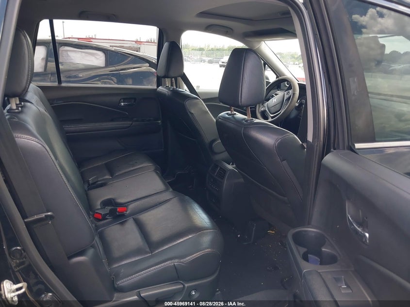 HONDA PILOT 2017 VIN 5FNYF5H58HB030049