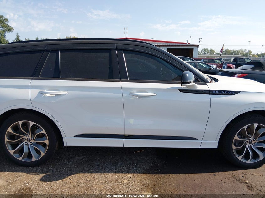 LINCOLN AVIATOR 2020 VIN 5LMYJ8XY8LGL34890