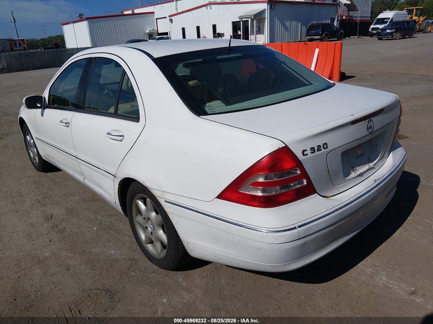 MERCEDES-BENZ C 320 2001 VIN WDBRF64J61F124315