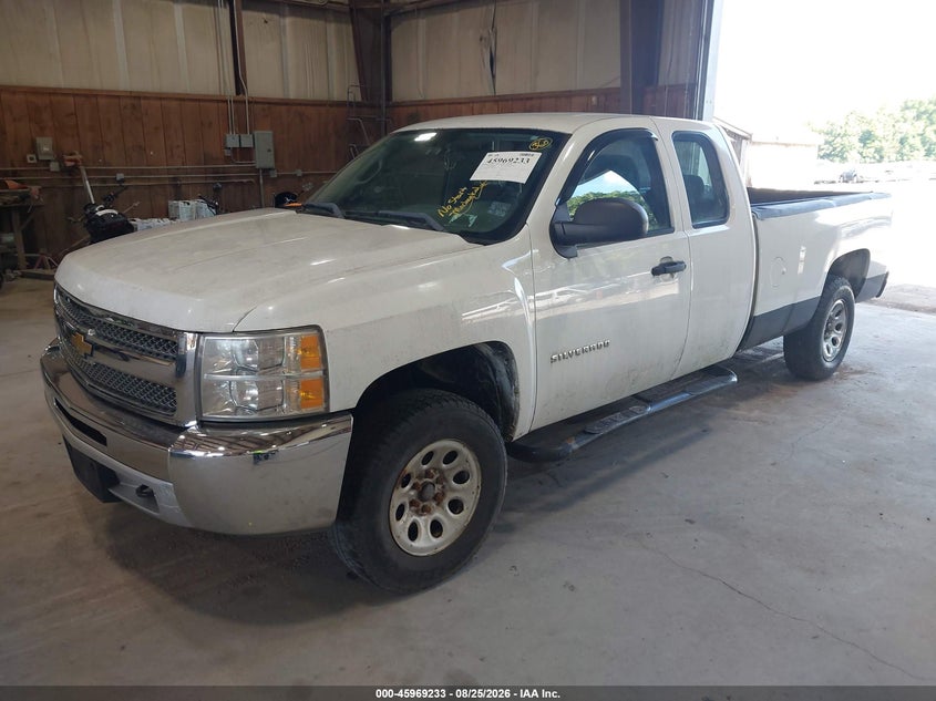 2012 CHEVROLET SILVERADO 1500 auction photo 2