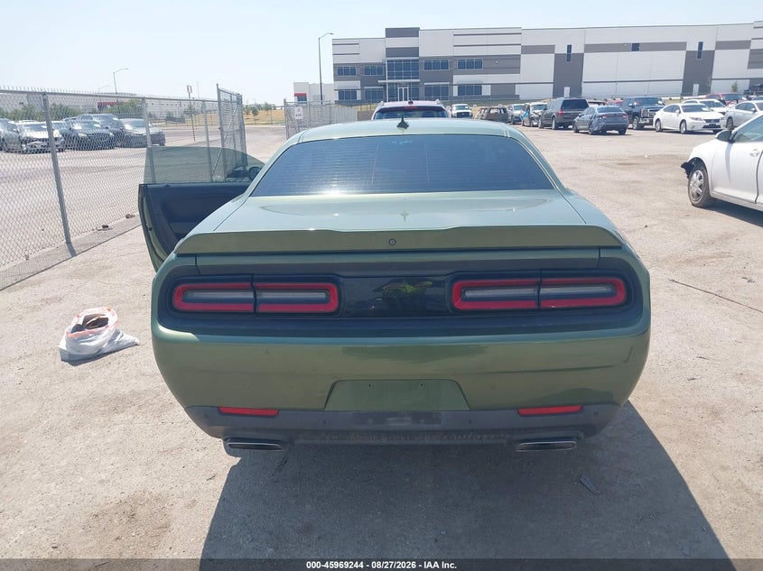 DODGE CHALLENGER - zdjęcie 16