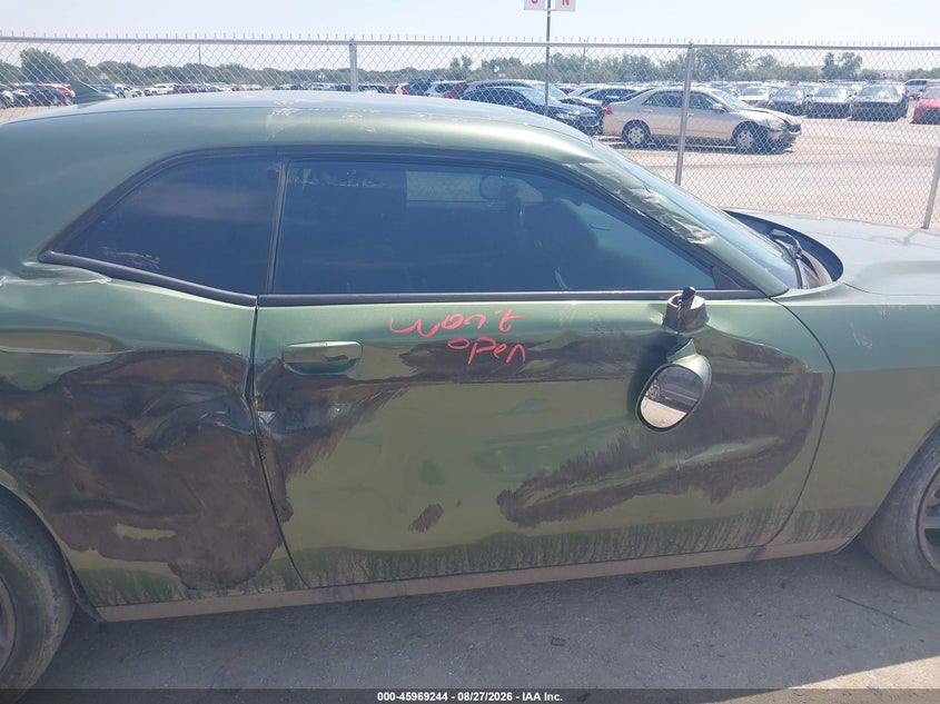 DODGE CHALLENGER - zdjęcie 5