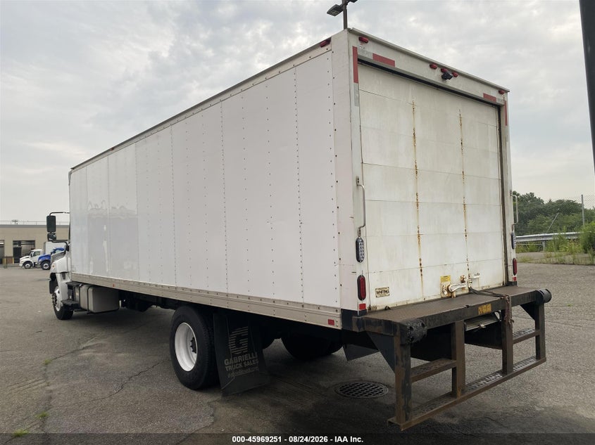 2017 HINO 338 BOX TRUCK auction photo 3