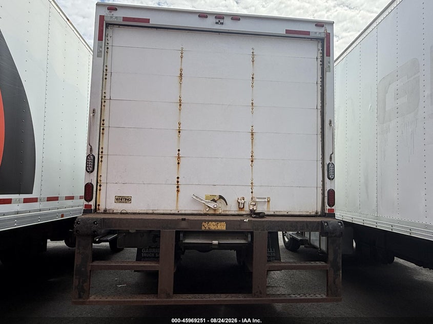 2017 HINO 338 BOX TRUCK auction photo 7