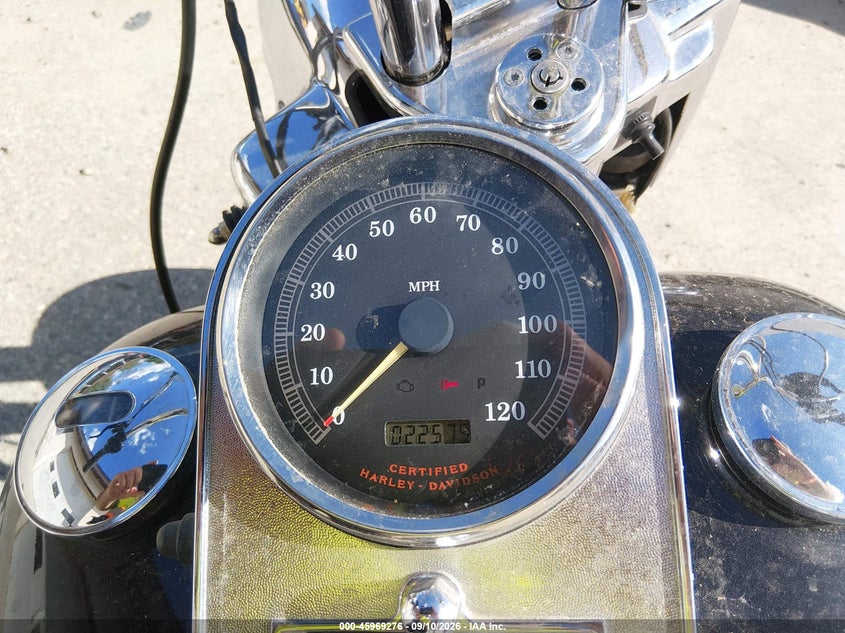 2001 HARLEY-DAVIDSON FLHRCI auction photo 7