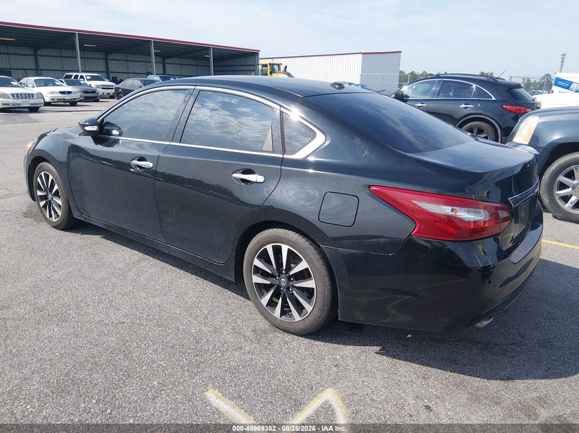 2018 NISSAN ALTIMA auction photo 3