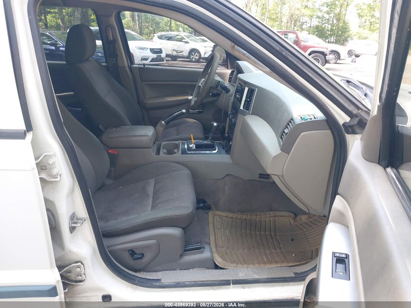 2009 JEEP GRAND CHEROKEE auction photo 5
