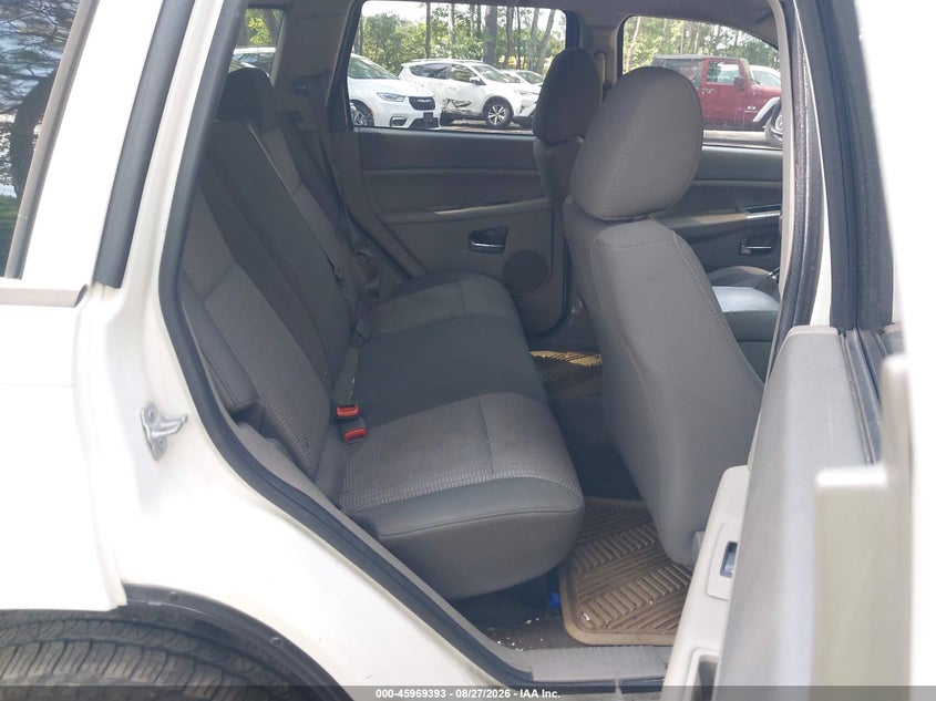 2009 JEEP GRAND CHEROKEE auction photo 8
