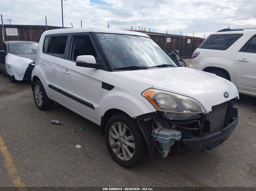 2013 Kia Soul +