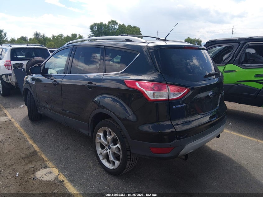 Vin: 1fmcu0j97dub07961, lot: 46468686, ford escape titanium 20133